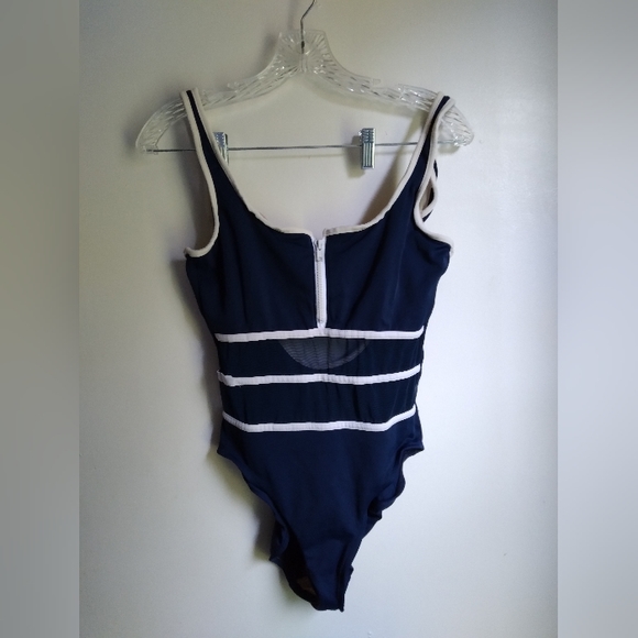 NWOT mesh classic nautical bathing suit - Picture 15 of 15